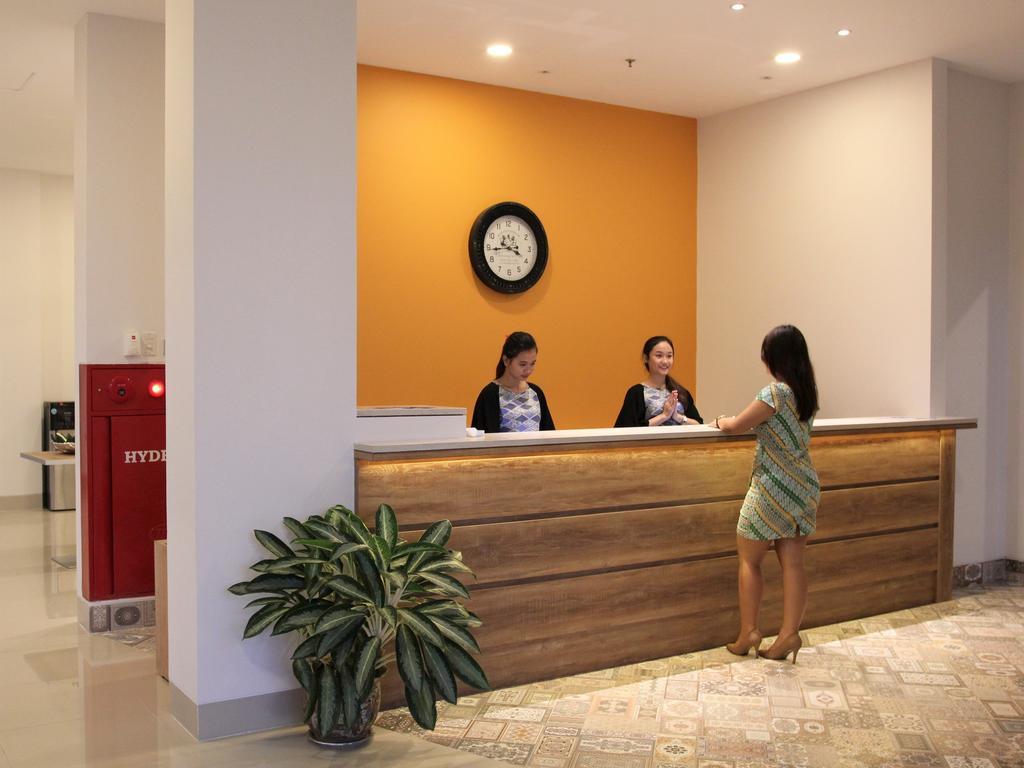 Sparks Odeon Sukabumi, Artotel Curated Екстериор снимка